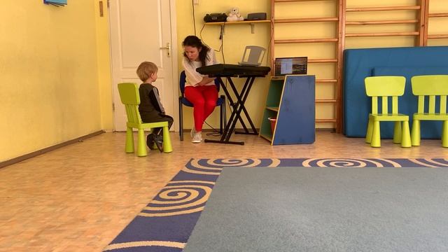 ВЛОГ: Стрижка для мамы, сколько стоит. Развивающие занятия Доминика. смотреть онлайн