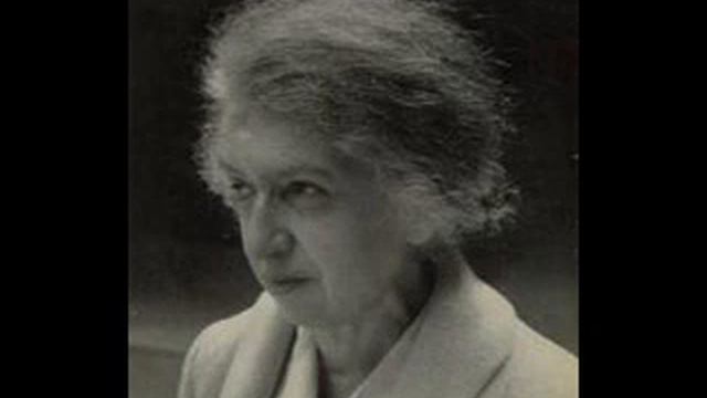 Clara Haskil plays Mozart Sonata No. 10 in C major K 330 смотреть онлайн