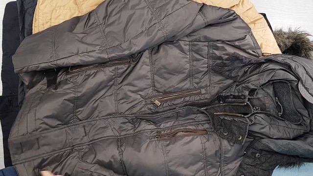 06134 Jackets Cream (Куртки М/Ж Cream)№11 15,10 кг 11,80€ за кг 18 ед смотреть онлайн