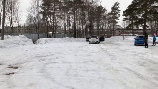 Громкий фронт Киа Сид