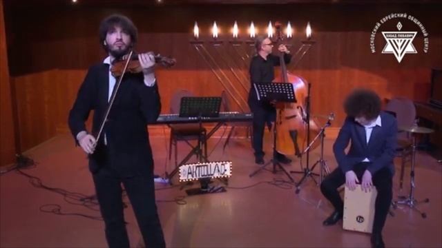 Творческий коллектив 