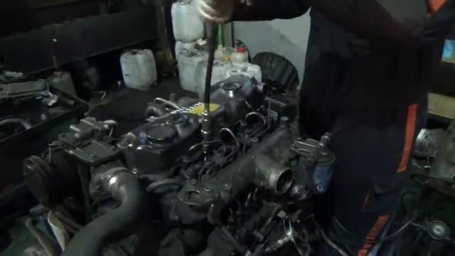 Проверка компрессии двигателя D4AL Y098179 4D31 смотреть онлайн