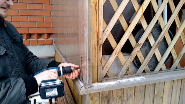 Тибетский мастиф. Обзор вольера. Переделка беседки в мастерскую. Сломался шуруповерт. смотреть онлайн