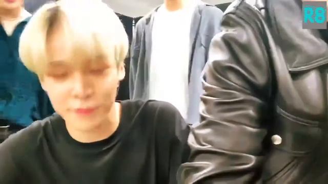 [RUS.SUB] (24.08.19) Празднование первой победы на премии вместе с Эйтини 😍😘