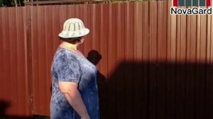 Монтаж забора из профнастила С20 с воротами и калиткой за один день.