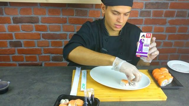 Обзор на Ролл Филадельфия за 150 рублей. Вкусные роллы?