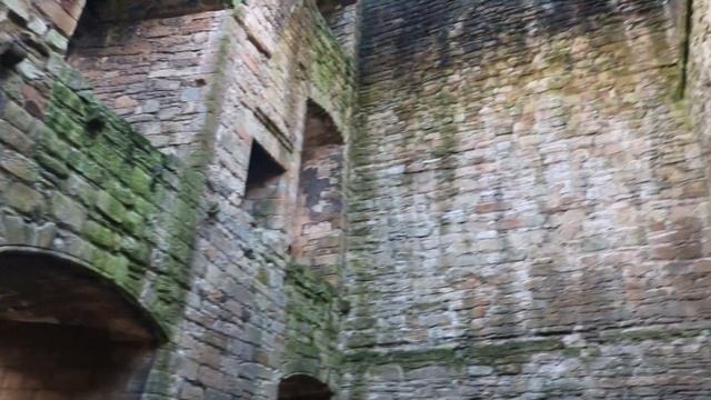 Linlithgow Palace in Linlithgow, Scotland смотреть онлайн