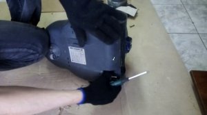 Разборка пылесоса LG 1600w со стаканом для сбора пыли. Как разобрать пылесос LG. Ремонт пылесоса LG