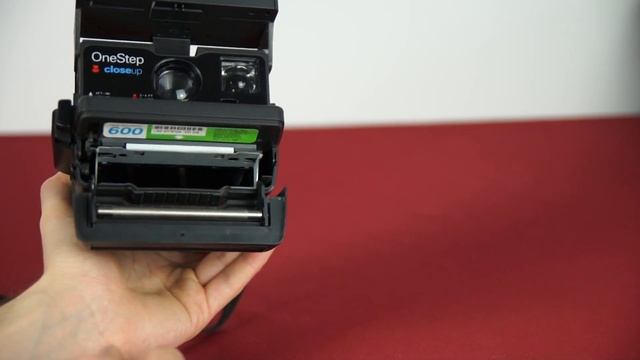 Фотоаппарат Polaroid 600 смотреть онлайн