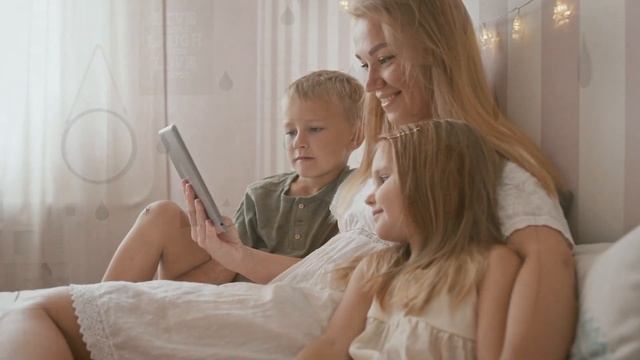 КАК РАБОТАЕТ ДЕТСКАЯ ПАМЯТЬ И ЧТО РЕБЕНОК ЗАПОМНИТ ИЗ СВОЕГО ДЕТСТВА | Детские воспоминания смотреть онлайн