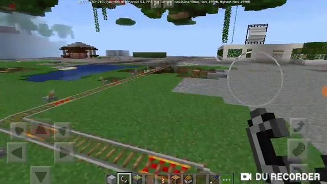 обзор мини города в Майнкрафте PE смотреть онлайн