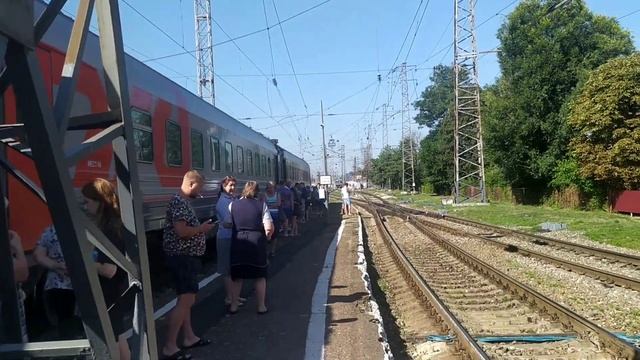 Белореченск. Поезд №480 Сухум - Санкт-Петербург, прибытие, стоянка и отправление / Belorechensk. смотреть онлайн