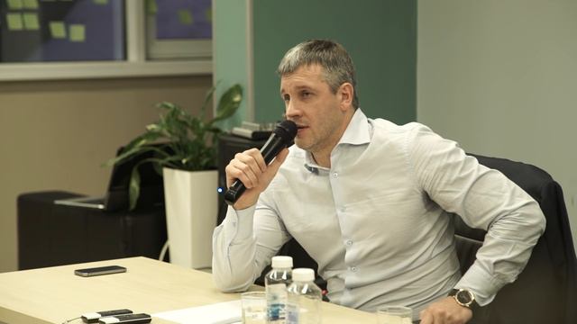 Встреча с Дмитрием Чернышовым - руководителем аппарата Губернатора Иркутской области смотреть онлайн