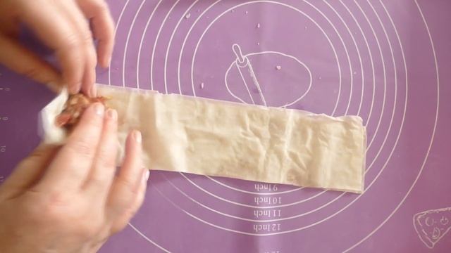 Пирожки с мясом в форме маленьких треугольников из теста фило! Закусочные, хрустящие мини самсы! смотреть онлайн