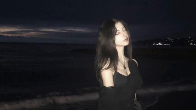 это гиблое место, но пока здесь есть ты я зову его magic city (шест) speed up смотреть онлайн