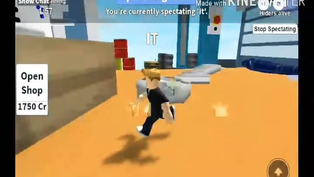 Playing hide and seek in Roblox with camouflaging blue skin!! (ROBLOX ADVENTURES) смотреть онлайн