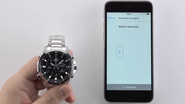 Casio EQB-510D-1AER Pairing Demo - Gents Edifice Bluetooth 4 Solar Powered Watch смотреть онлайн
