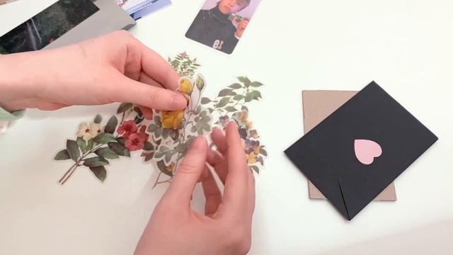 ? vlog ep 12: новый стол, камбэк stray kids, прислали подарок смотреть онлайн