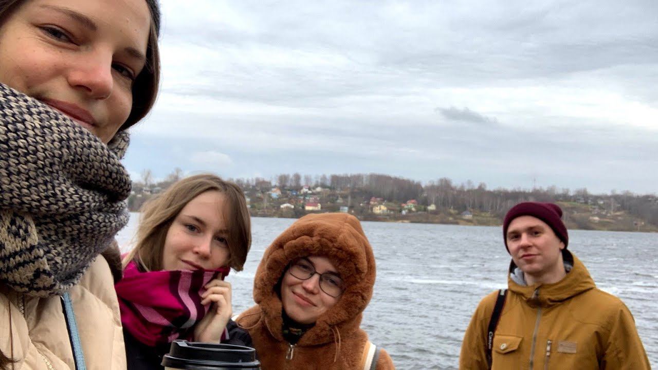 Путешествие в Плëс с Виолончелистками и Вокалисткой / Забршенный Храм в Юрково и Больница смотреть онлайн