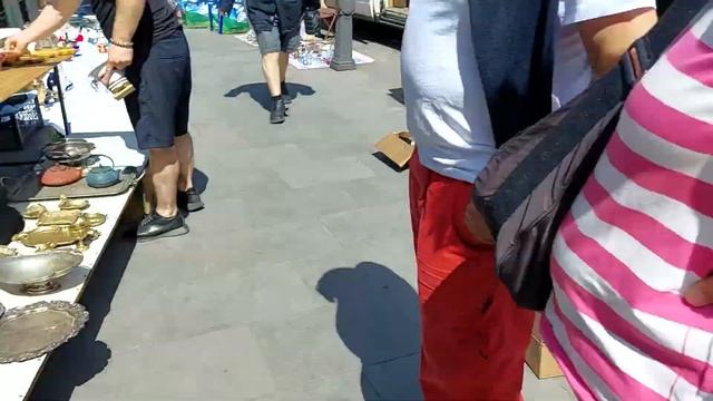 Flea Market Tbilisi, Georgia - Car Plates, Photos And Daggers