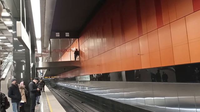 Москва,часть 2. Новые станции метро на Большой кольцевой линии отрытые в конце 2021 г. смотреть онлайн
