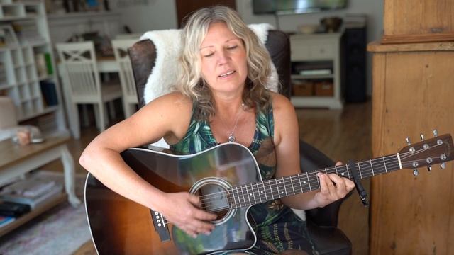 Om Namo Bhagavate (Janin Devi & Friends) - Gitarren Tutorial mit Akkorden & Text/ Relax Mantra смотреть онлайн