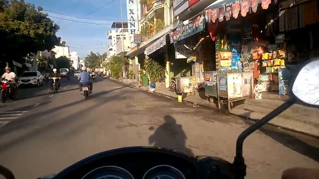 Нячанг на байке в час пик август 2016 смотреть онлайн