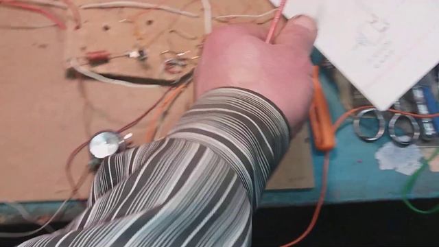 необычний паяльник 7 . сх включ теристора . смотреть онлайн