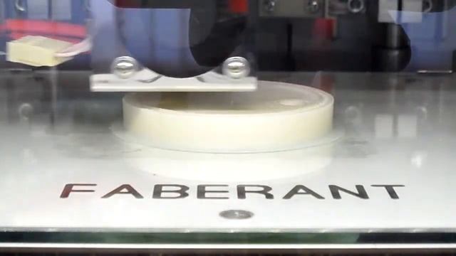 3D-печать с наименьшим качеством, но высокой скоростью на новом 3D-принтере Faberant Cube смотреть онлайн