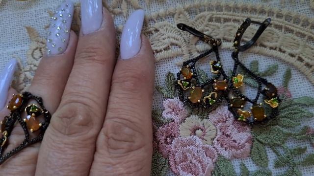 1150.Серебро.Оранжевые опалы смотреть онлайн