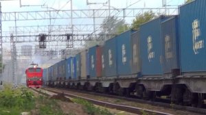 Электровоз ВЛ11-569Б/581 с поездом из контейнерных вагонов и тепловоз 2М62-1206