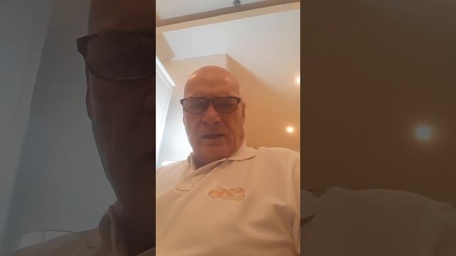 Shakespeare's Sonnet No.46 recited from memory by Richard Llewellyn Grimwade смотреть онлайн