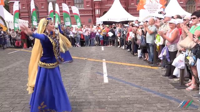 Азербайджанский военный оркестр исполнил «Прощание Славянки» специально для «Москва-Баку» смотреть онлайн