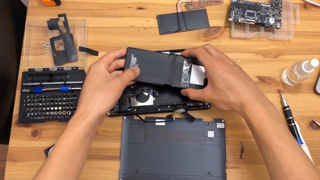 One-Netbook One Mix 3s Yoga - Tiny Laptop Full Teardown Disassembly