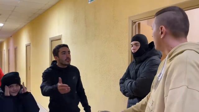 ТОТ САМЫЙ ЖЕСТОКИЙ КОНФЛИКТ ШАЮНА И АРТУРА!!!!!БРОУКИ смотреть онлайн
