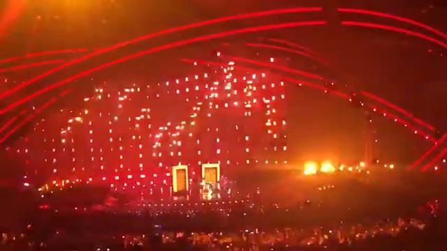 Netta barzilai - Toy - Israel 2018 (Live from Altice arena ) смотреть онлайн