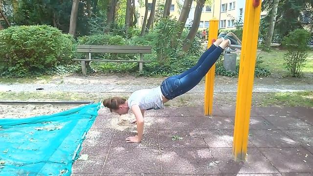 Отжимания ноги выше головы смотреть онлайн