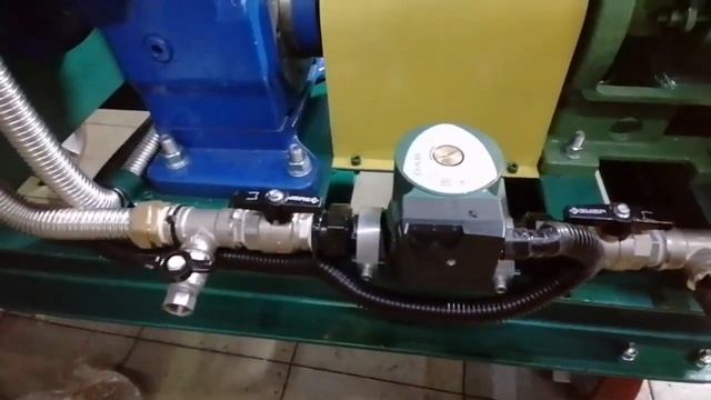 Шестеренчатый насос R80 для патоки смотреть онлайн