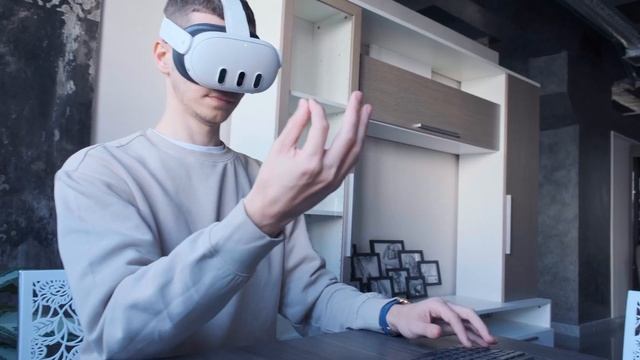 Meta Quest 3 - va fi Apple Vision Pro pentru bugetari ? смотреть онлайн