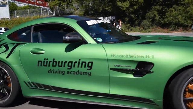 Mercedes-benz AMG GT-R смотреть онлайн