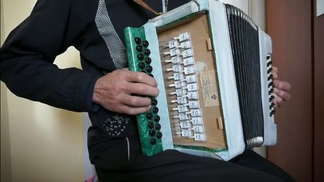 Вишнёвка, разбор на гармони №-152 с цифрами смотреть онлайн