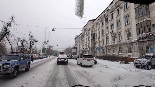 Езда в Снегопад или как Обьехать пробки ! смотреть онлайн