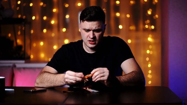 Пробую китайские снеки. смотреть онлайн