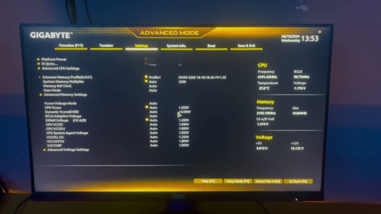 Gigabyte UEFI Settings for Win11 смотреть онлайн