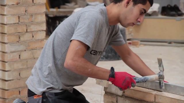 What's Great about becoming a bricklayer смотреть онлайн