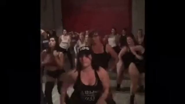 Sorry Not Sorry - Sass Class смотреть онлайн