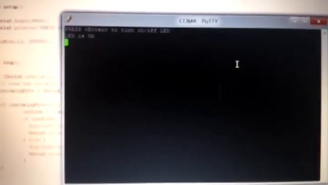 Arduino L.E.D. switching through serial port смотреть онлайн