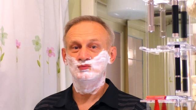 Muehle R41, Feather, MUEHLE ROCCA, Proraso, и Шипр Королевский | Бритье с HomeLike Shaving смотреть онлайн