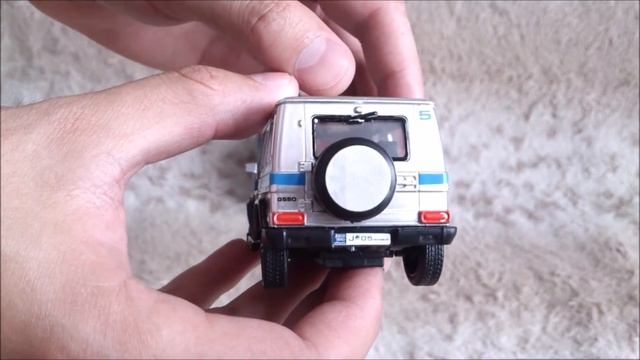 Video Review: 2015 Jada Toys Jurassic World 1/43 Diecast Updated Mercedes-Benz G-Class 4x4 смотреть онлайн