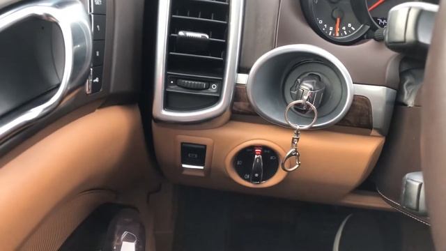 Обзор Porsche Cayenne II Рестайлинг (958), 3.0 TDI АТ, 2015г. смотреть онлайн